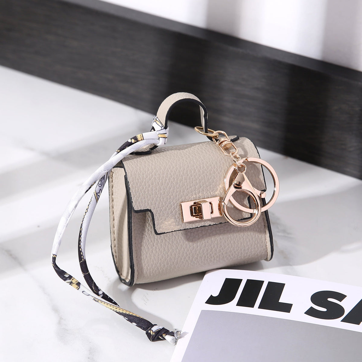 🔥Last Day Buy 1 Get 1 Free🔥Mini Luxury Bag Keychain Charm